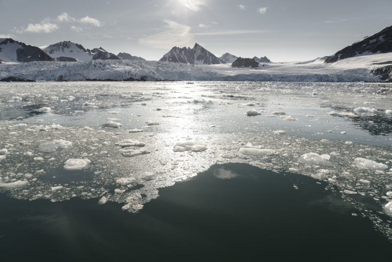 schmid_chrisÔÇôsvalbard-2015-10.jpg