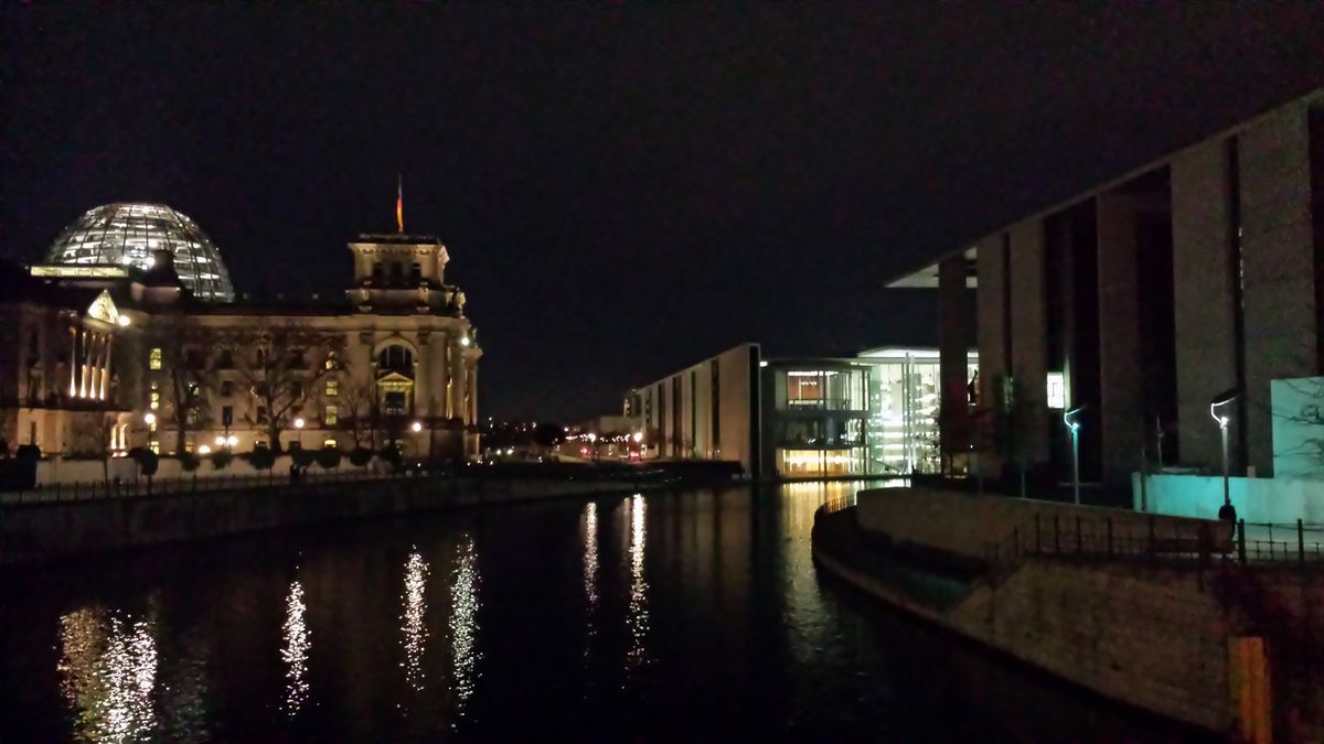 in Berlin aufgenommen mit Handy.jpg