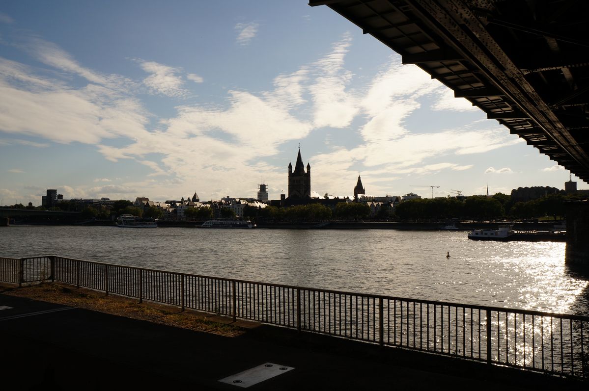 Across the railway bridge, Cologne, Germany (Sony-Nex3N)