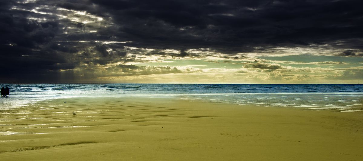 Photograph of beach, dawn time